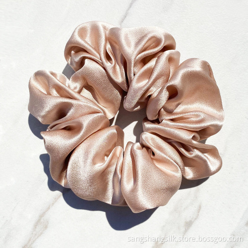 Pure Silk Scrunchies Fashionable Silk hair Scrunchies
